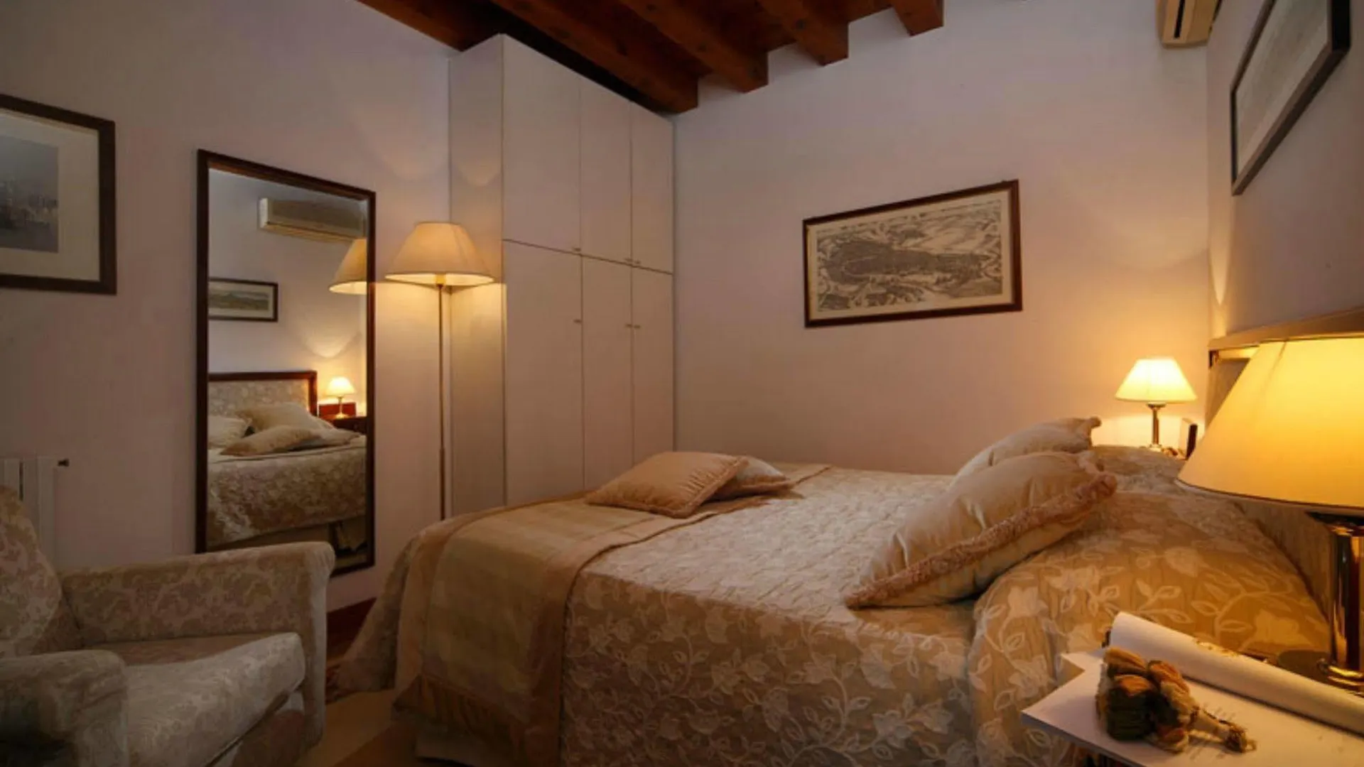 Hotel Al Duca Di Venezia 3*, Venice Italy